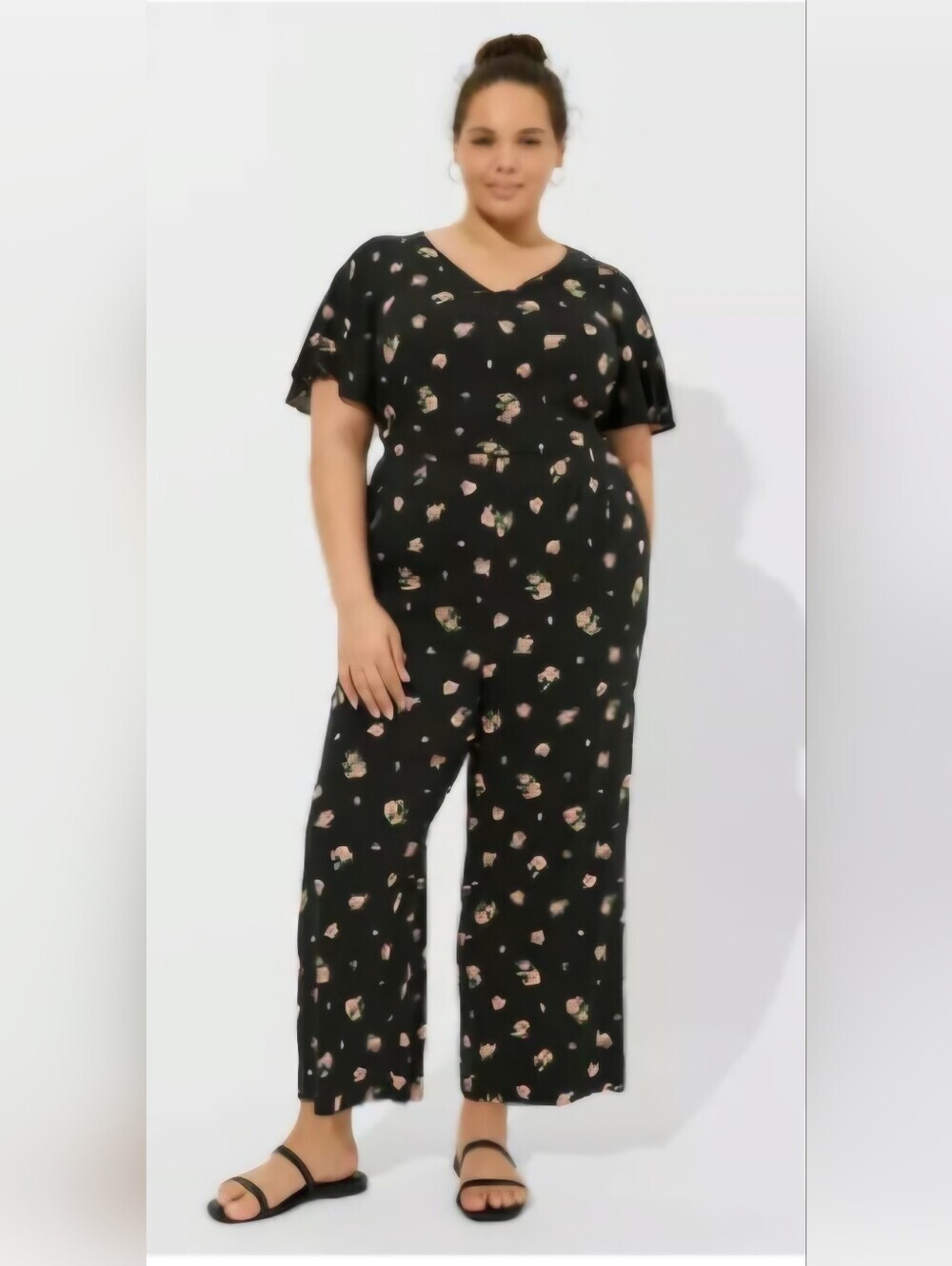 Torrid Women's Stretch Challis Flutter Sleeve Jumpsuit Black Floral NWT Sz 3X